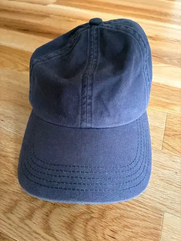 GAP 다크 그레이 캡