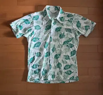 리프 무늬 반팔 셔츠 빈티지 화이트/그린