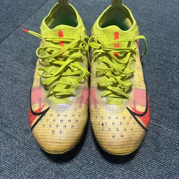 머큐리얼 베이퍼 14