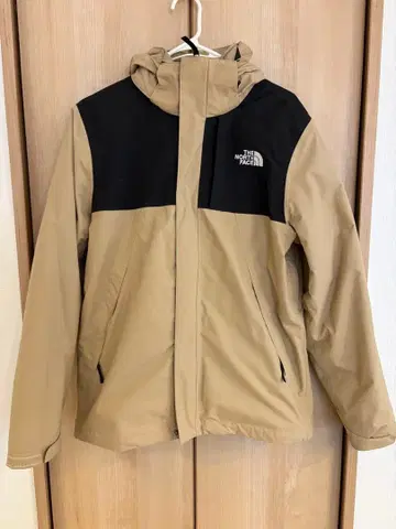 THE NORTH FACE 마운틴 파카 베이지/블랙