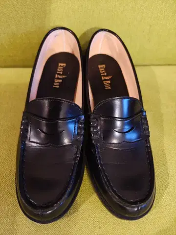 [새상품급] EASTBOY 이스트 보이 로퍼 블랙 24.5cm