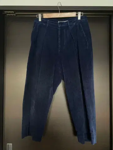 PLAIN PEOPLE 네이비 코듀로이 와이드 팬츠