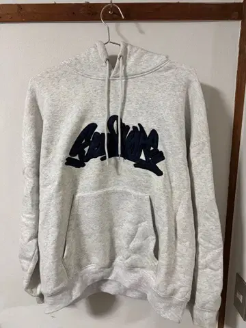 WEGO 그레이 후드 부착 후드티 그래피티풍 로고