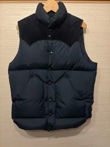 록키 마운틴 페더베드 다운 베스트 네이비 36