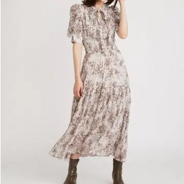 SNIDEL 반팔 플라워 프린트 원피스