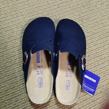 BIRKENSTOCK 블랙 사보 샌들 37