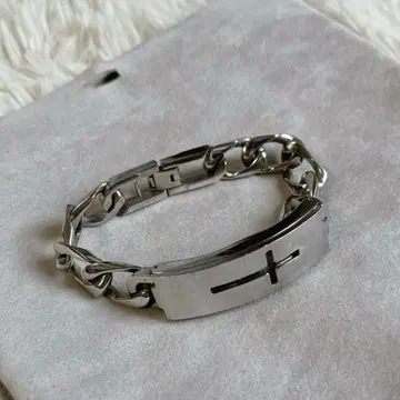 새상품급 Jean Paul Gaultier 크로스컷 커버 손목시계 실버