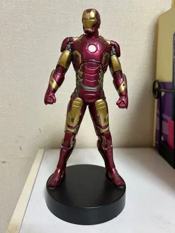 MARVEL 아이언맨 피규어