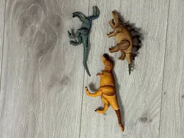 팔다리가 움직이는 공룡 피규어 세트 (티라노사우루스, 스테고사우루스)