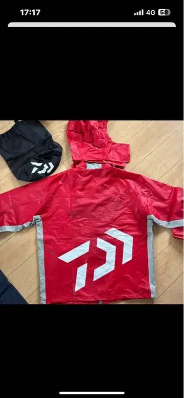 다이와 DR-6000 낚시 수트 상하의 세트