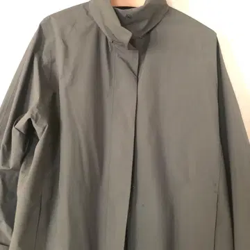 [택 포함 미사용 새상품] UNIQLO 블록 테크 하프 코트 올리브 S