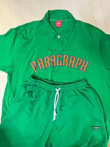 PARAGRAPH 그린 컬러 오버 사이즈 T셔츠&하프 팬츠 셋업