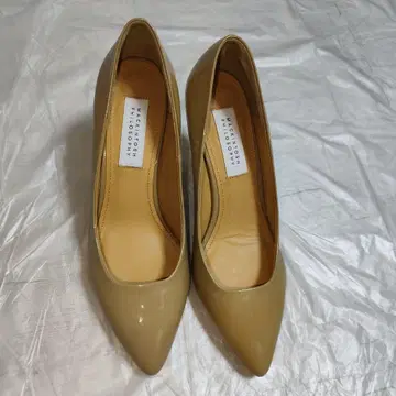 [ 미사용 새상품 ] 매킨토시 필로소피 펌프스 베이지 23.0