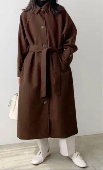 Lian 스탠 칼라 롱 코트 브라운