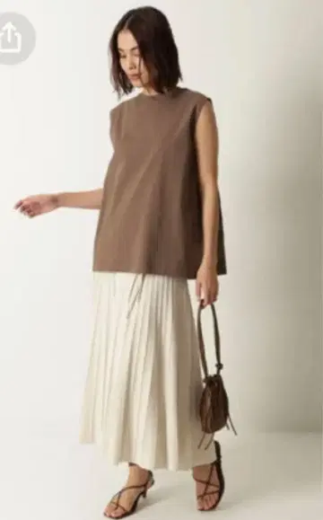 미라 오웬 Mila Owen 스커트