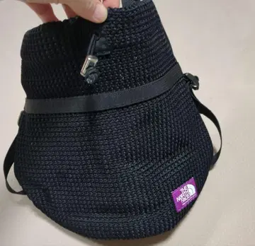 THE NORTH FACE 블랙 니트 숄더백