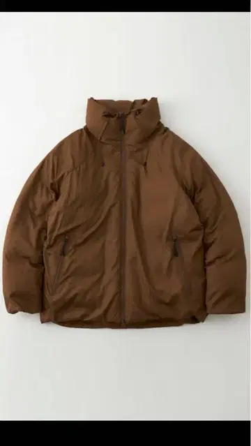 화이트 마운티니어링 타이온 다운 자켓 M 사이즈 1 사이즈