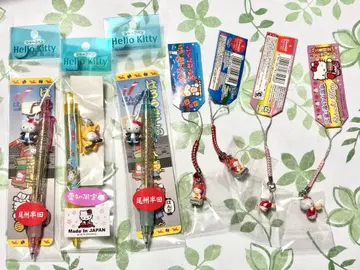 헬로키티 지역 한정 샤프와 스트랩 세트