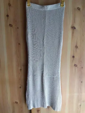 Whim Gazette 위 가제트 니트 핏 스커트 에크루