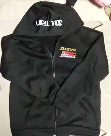 SOUL TRAIN 블랙 집업 후드티 M