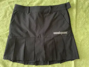 munsingwear 블랙 플리츠 스커트