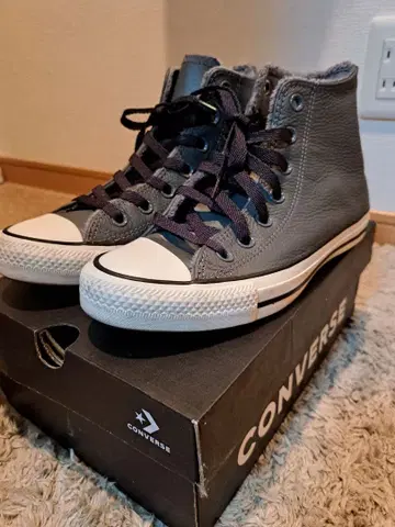 CONVERSE 그레이 하이컷 스니커즈