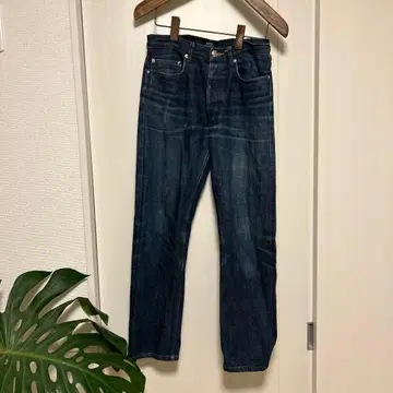 A.P.C. NEW STANDARD JEAN CLASSIQUE 28