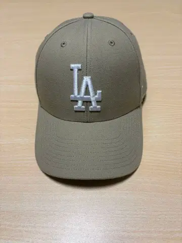 47 브랜드 LA 로고 야구 모자 베이지 다저스