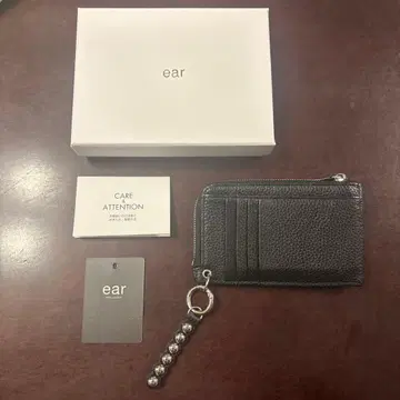 ear 블랙 프래그먼트 케이스