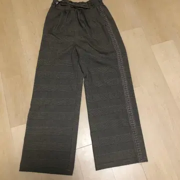 [ 새상품급 ] 올리브 데 올리브 체크 캐주얼 팬츠