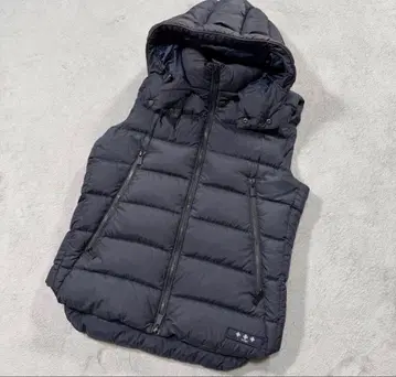 타트라스 다운 베스트 MTA18A4378 네이비 2 사이즈