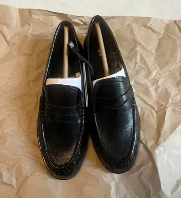 ZARA 개더 소프트 모카신