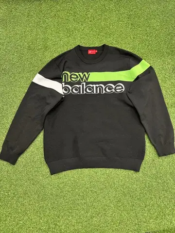 new balance 스트라이프 스웨터 블랙/그린/화이트