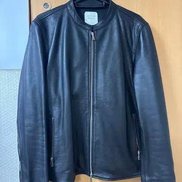 UNITED TOKYO 블랙 가죽 자켓 사이즈 2