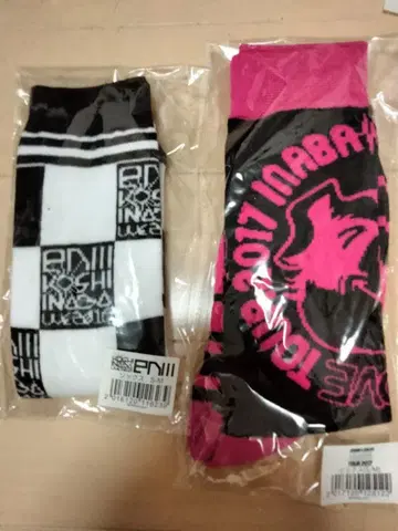 B'z 이나바 코시 솔로 양말 세트