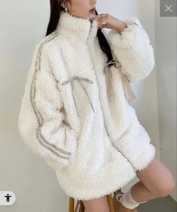 NICE CLAUP 사이드 라인 리본 보아 블루종 아이보리