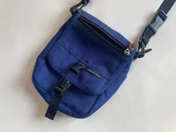 mont-bell 몽벨 네이비 나일론 바디백