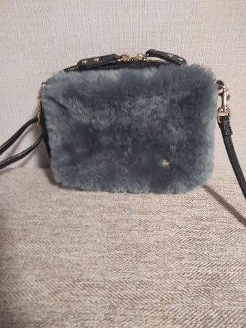 탑카피 네이비 x 네이비 그레이 퍼 숄더백