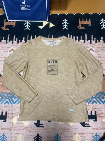 RATTLE TRAP 두꺼운 슬라브 천축 러버 프린트 롱 슬리브 T셔츠