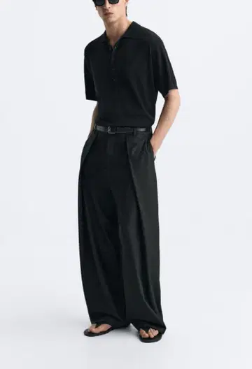 ZARA 블랙 플리츠 와이드 슬랙스 EU36 0706/260