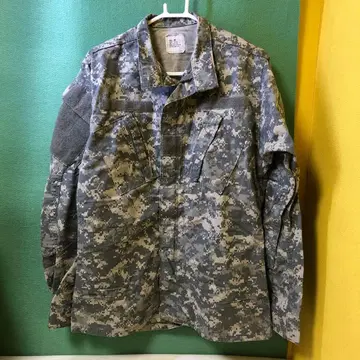 와 32 카모 패턴 밀리터리 자켓 SMALL - LONG