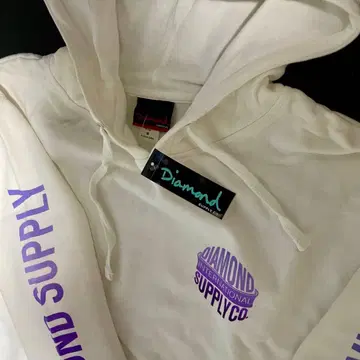 [ 새상품 ] Diamond Supply Co. 후드티 택 스티커 포함