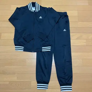 adidas 블랙 저리 상하의 세트