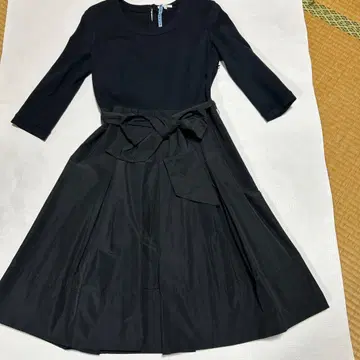 TO BECHIC 블랙 원피스