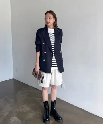 feepur 페피르 금장 버튼 더블 자켓 M