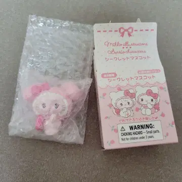 산리오 mikko 시크릿 마스코트 캐미