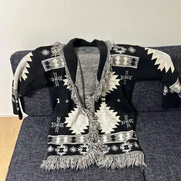 미카레 미카레 기하학 패턴 프린지 가디건