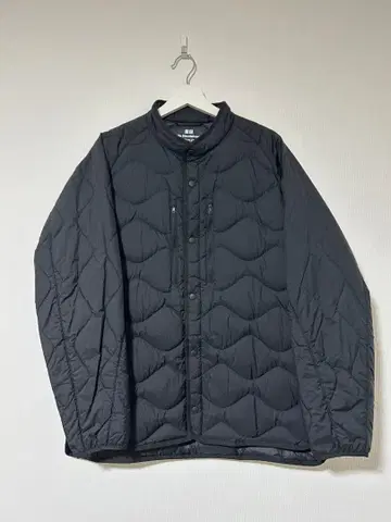 UNIQLO 화이트 마운티니어링 리사이클 하이브리드 다운 자켓