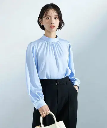 새상품 green label relaxing 스탠드 카라 개더 블라우스