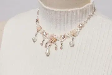 레스트로즈 플라워 펄 목걸이 고급 경사 2차 모임 포멀